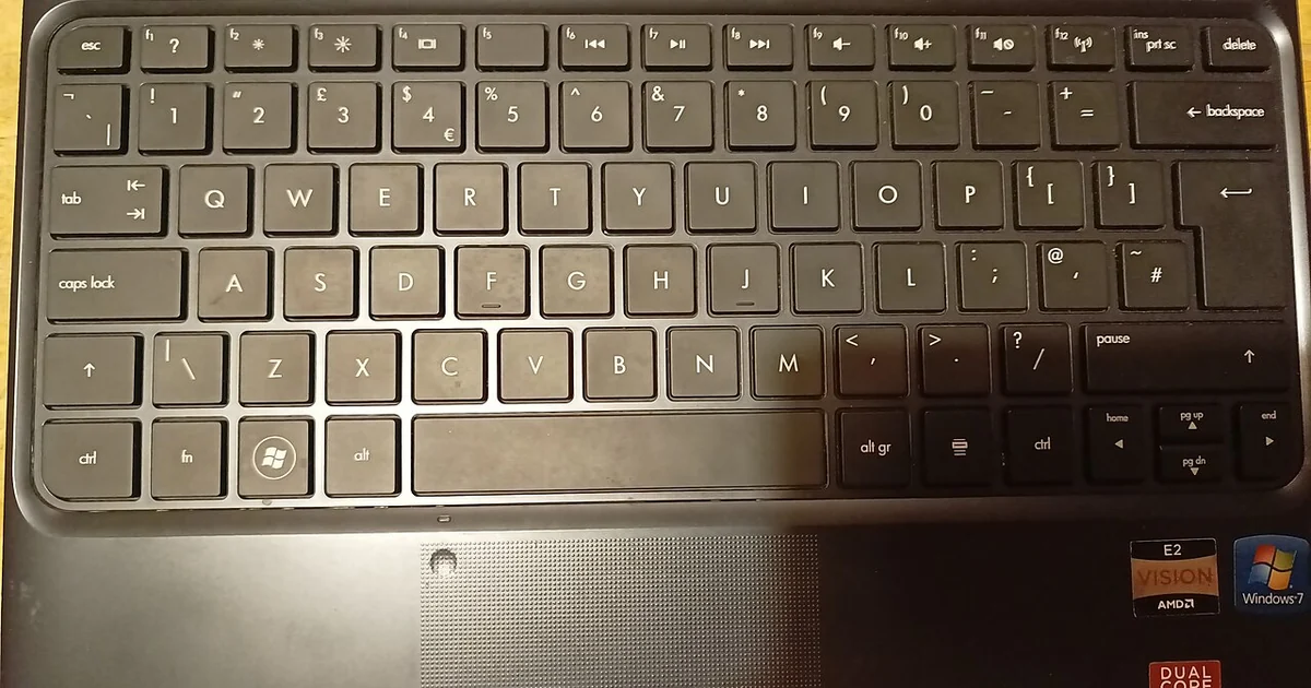 Hewlett-Packard Pavilion dm1 laptop keyboard and touchpad